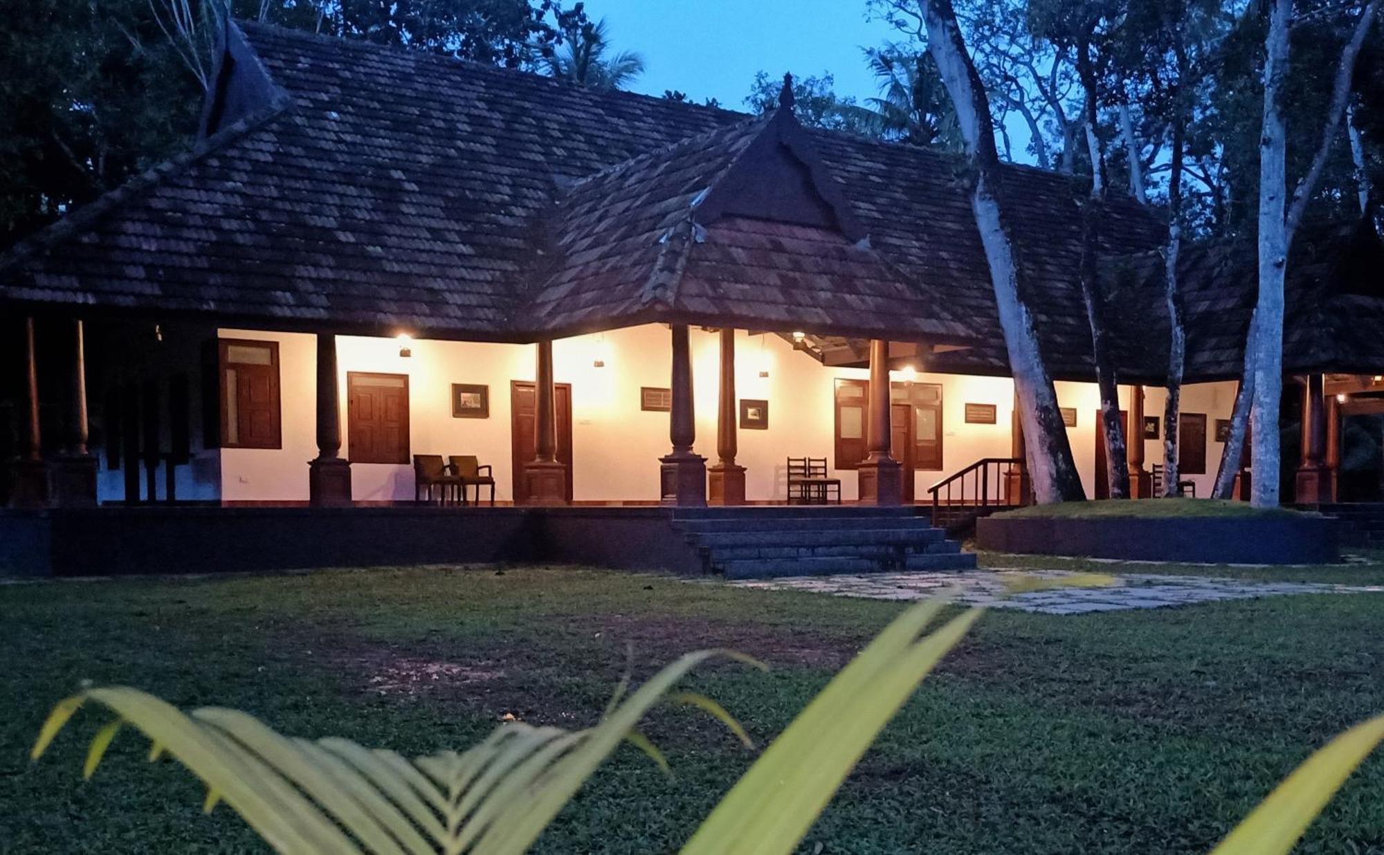 Marari Beach Palace Mararikulam Εξωτερικό φωτογραφία