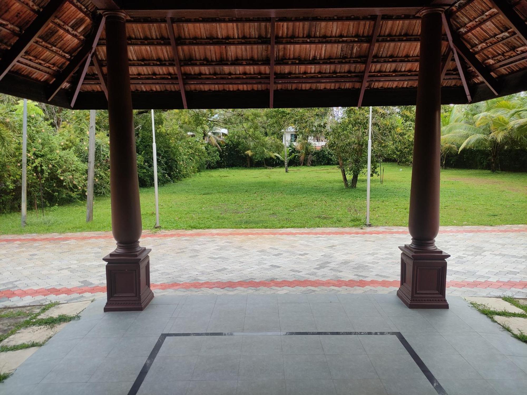 Marari Beach Palace Mararikulam Εξωτερικό φωτογραφία